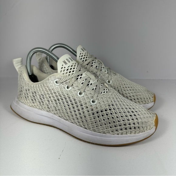 Nobull Unisex Mesh Runner White Running Shoes Sneakers‎ Size M 6.5 W 8